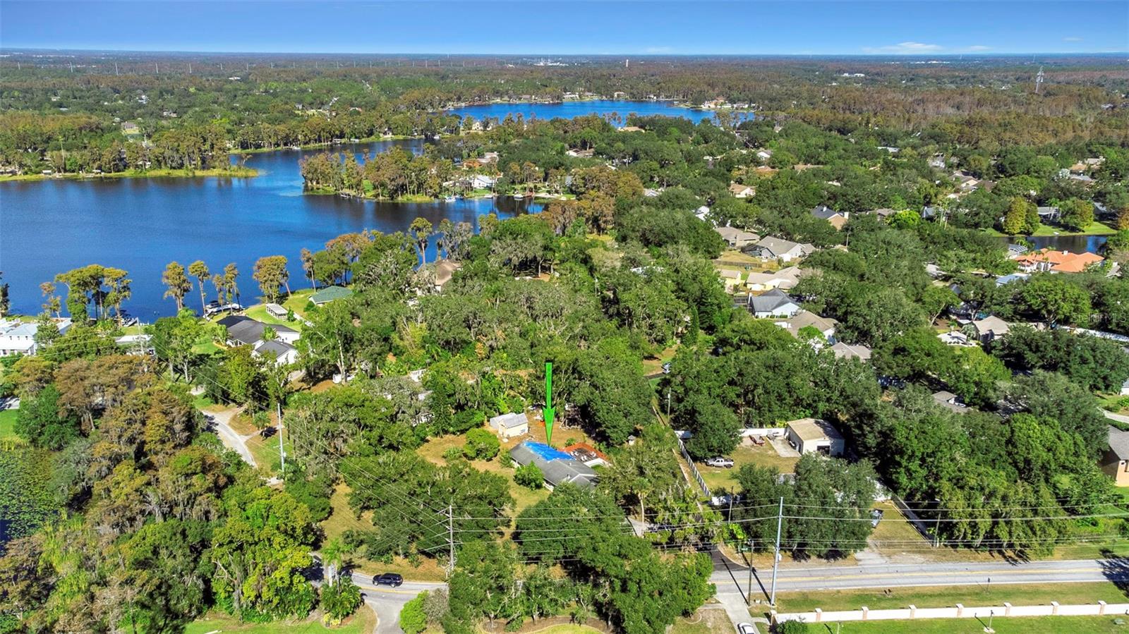 Image 4 of 37 For 17902 Burnside Road