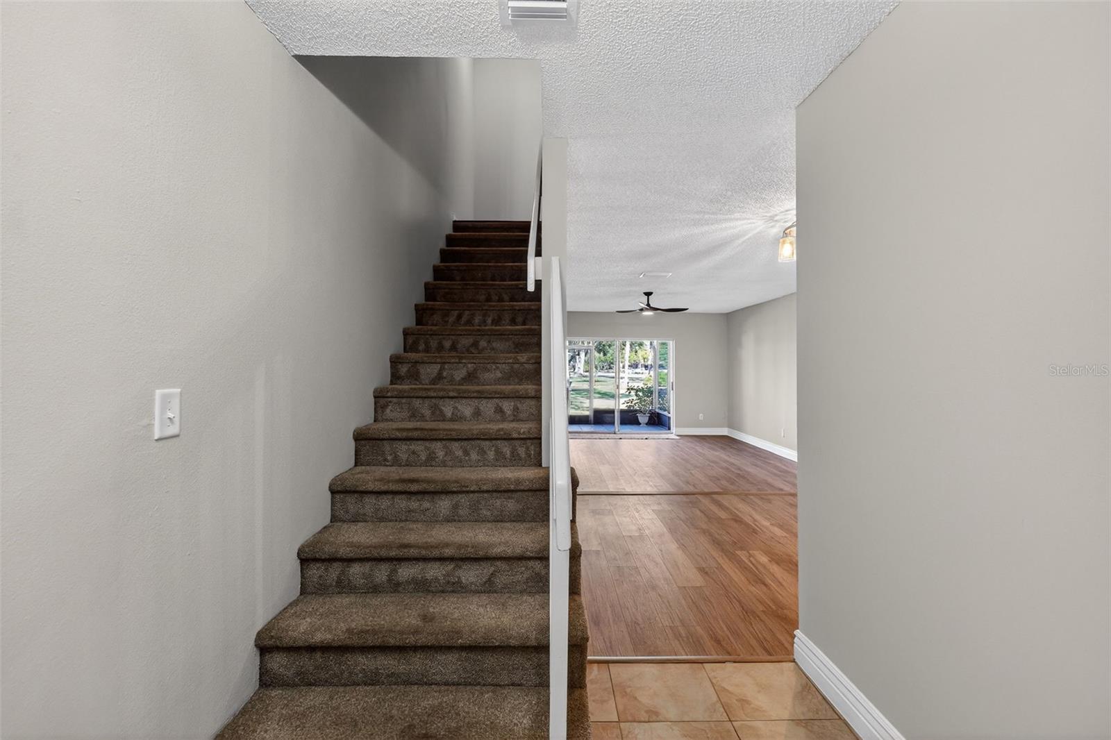 Image 4 of 30 For 2464 Enterprise Road 3