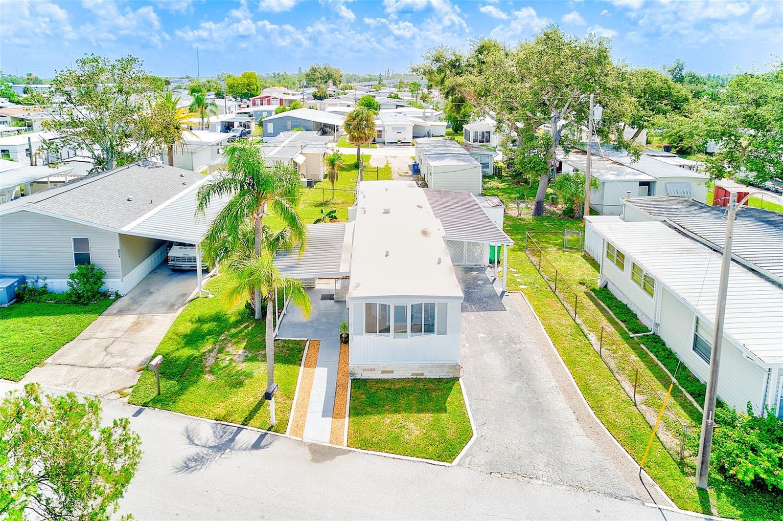 Image 30 of 36 For 6580 Seminole Boulevard 633