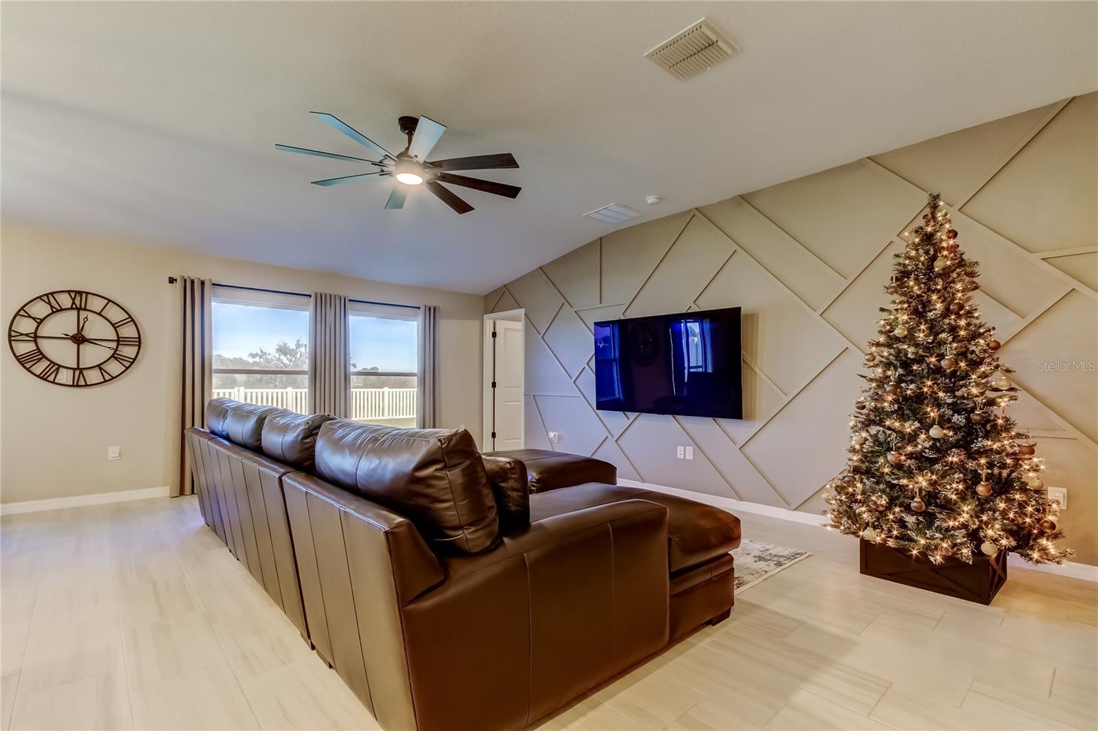 Image 9 of 31 For 11325 Linden Depot Road