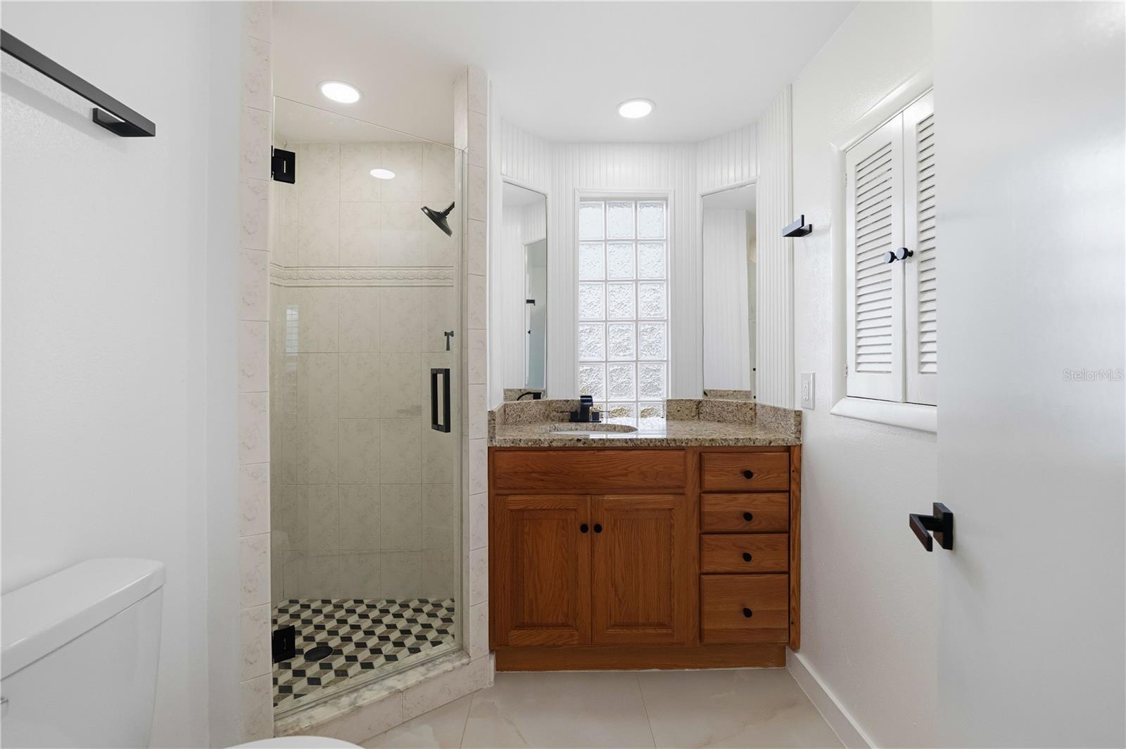 Image 20 of 41 For 4408 Northrop Terrace