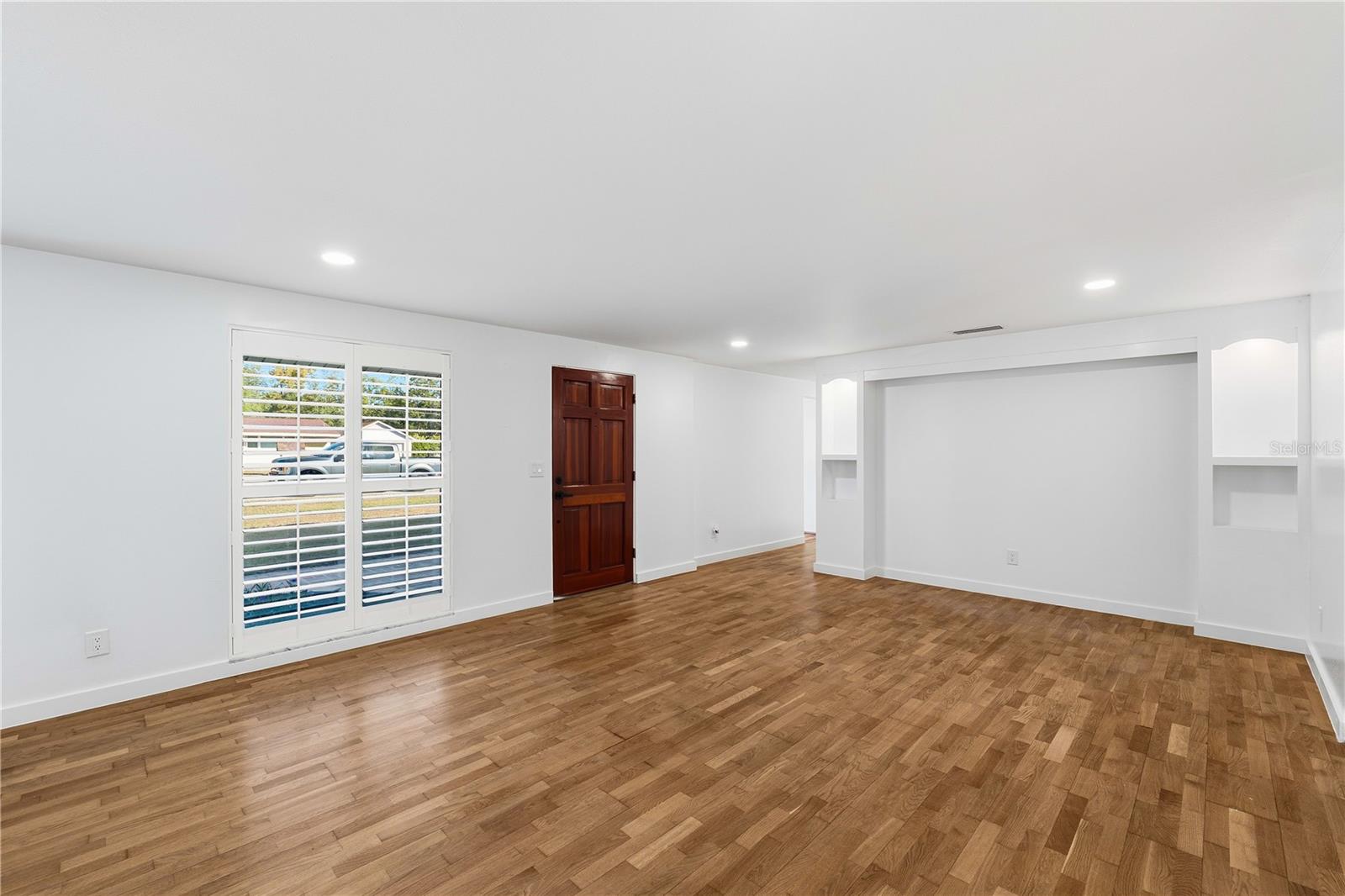 Image 4 of 41 For 4408 Northrop Terrace