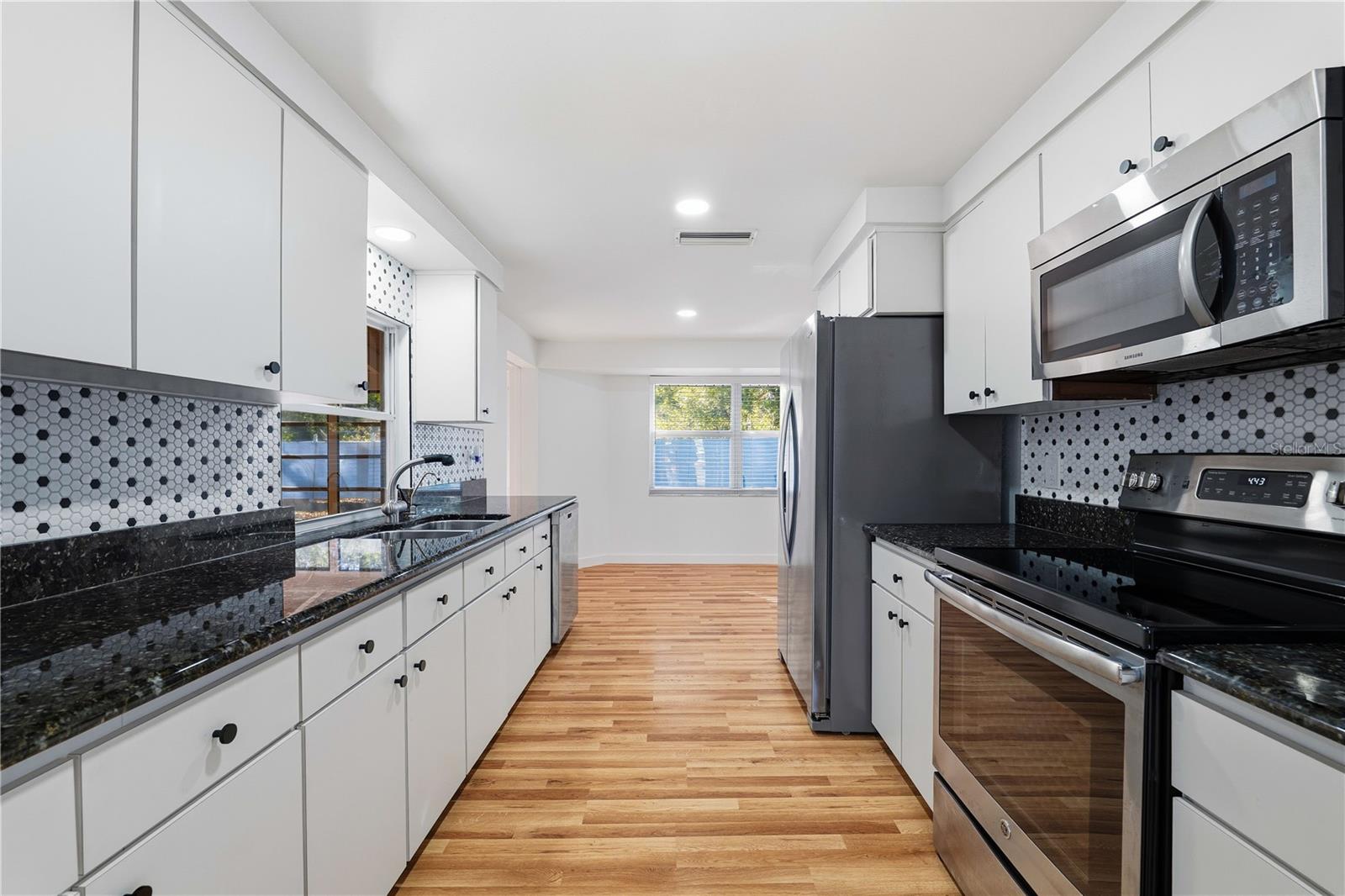 Image 9 of 41 For 4408 Northrop Terrace