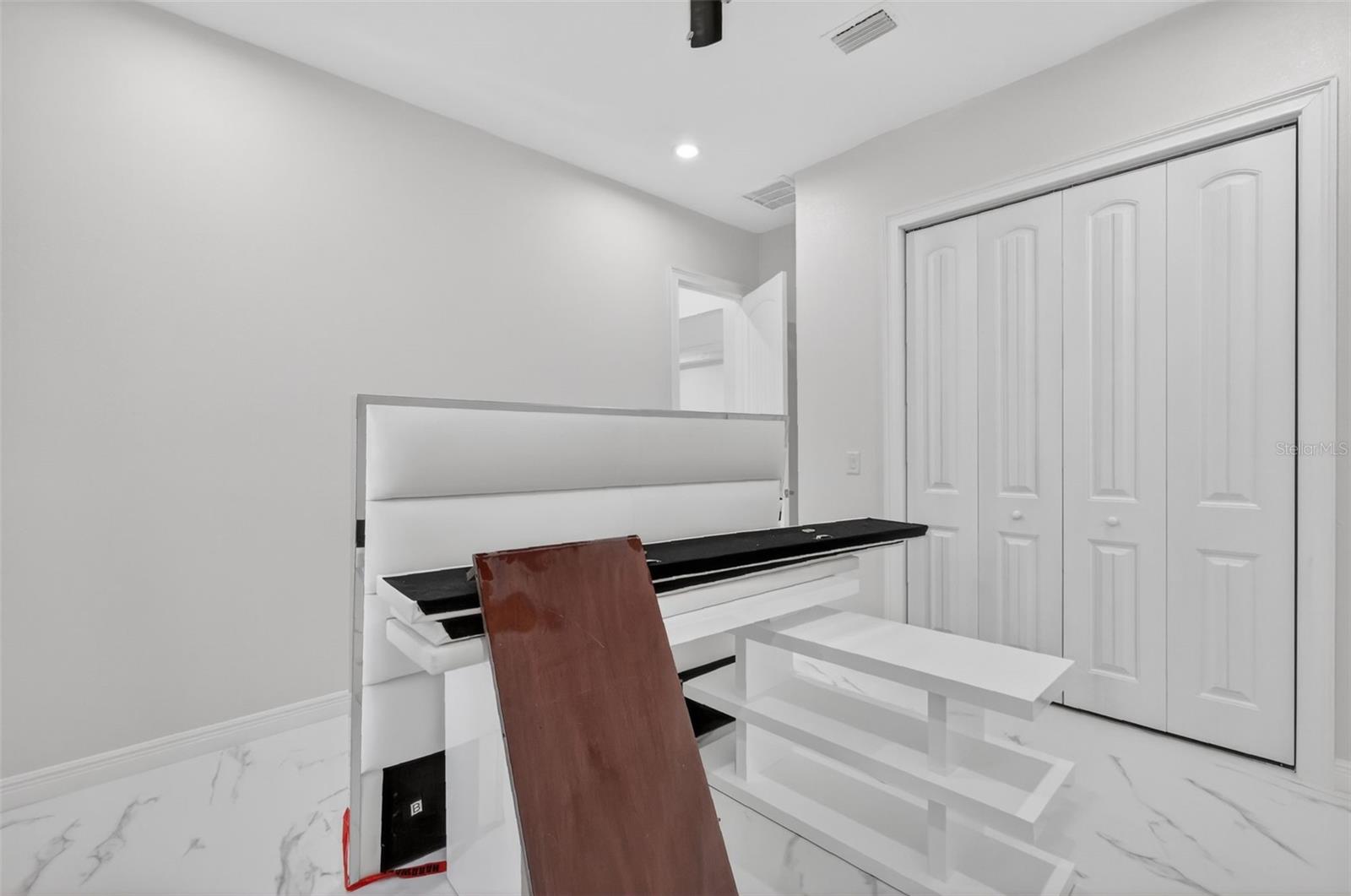 Image 43 of 47 For 588 Dowling Circle