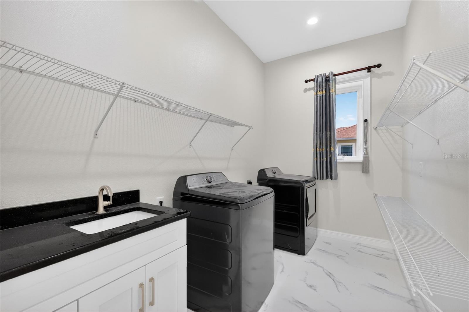 Image 44 of 47 For 588 Dowling Circle