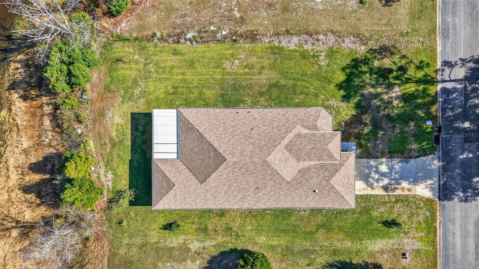 Image 9 of 47 For 588 Dowling Circle