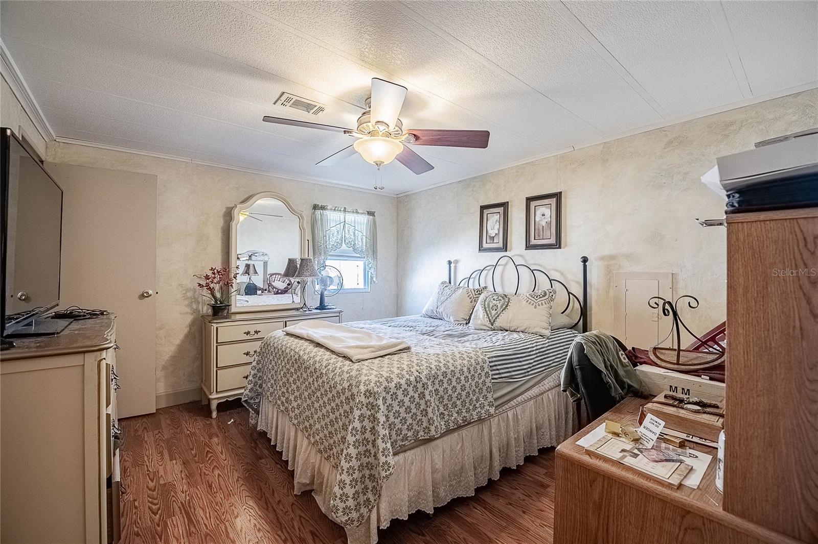 Image 20 of 37 For 4313 Cherrywood Street