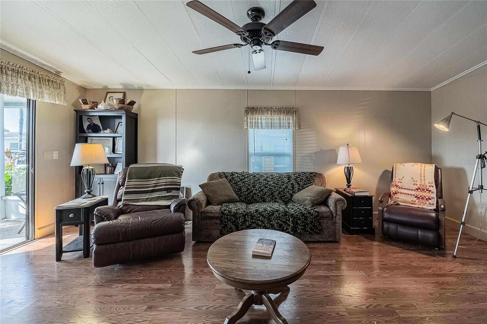 Image 7 of 37 For 4313 Cherrywood Street