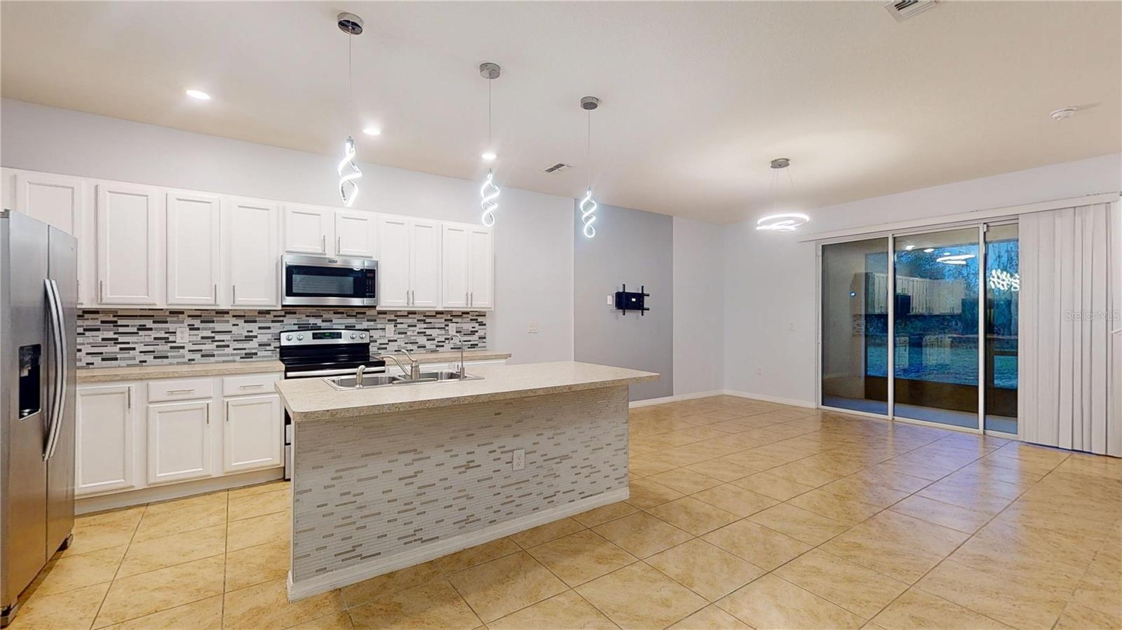 Details for 354 Feltrim Reserve Boulevard, DAVENPORT, FL 33837