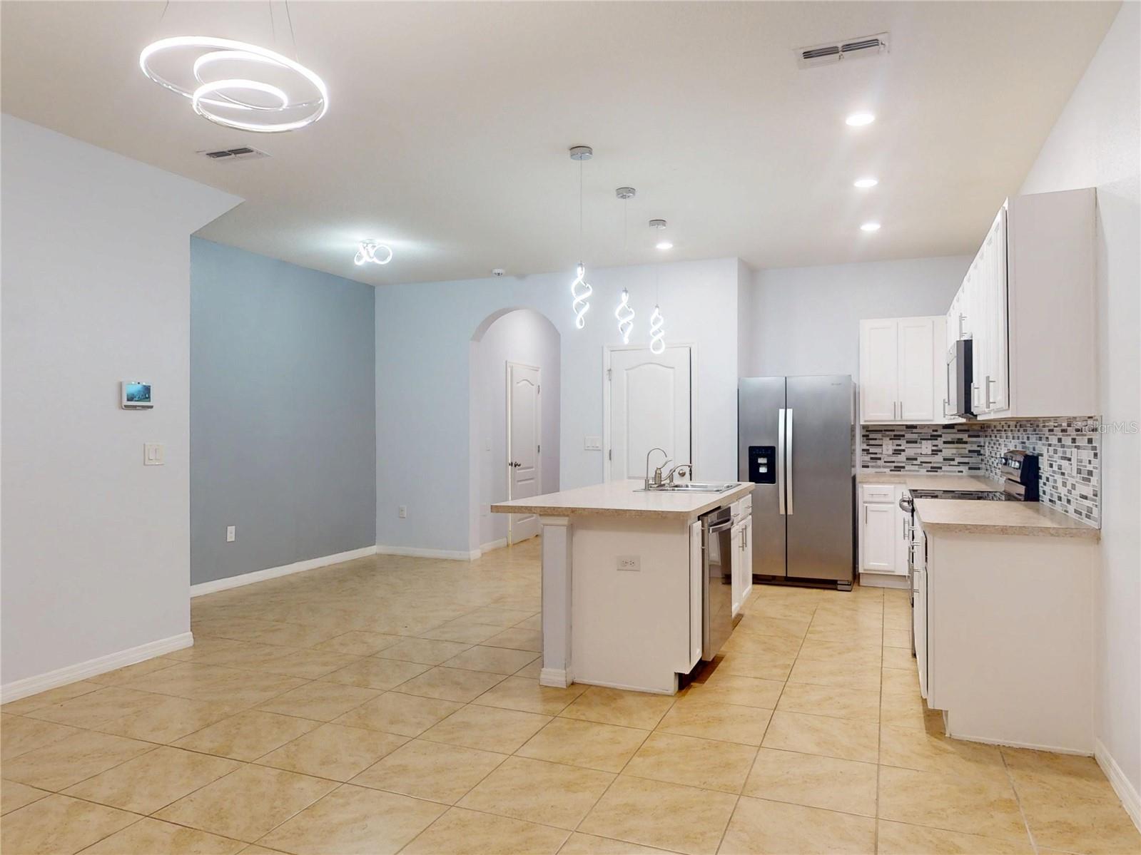 Image 9 of 36 For 354 Feltrim Reserve Boulevard