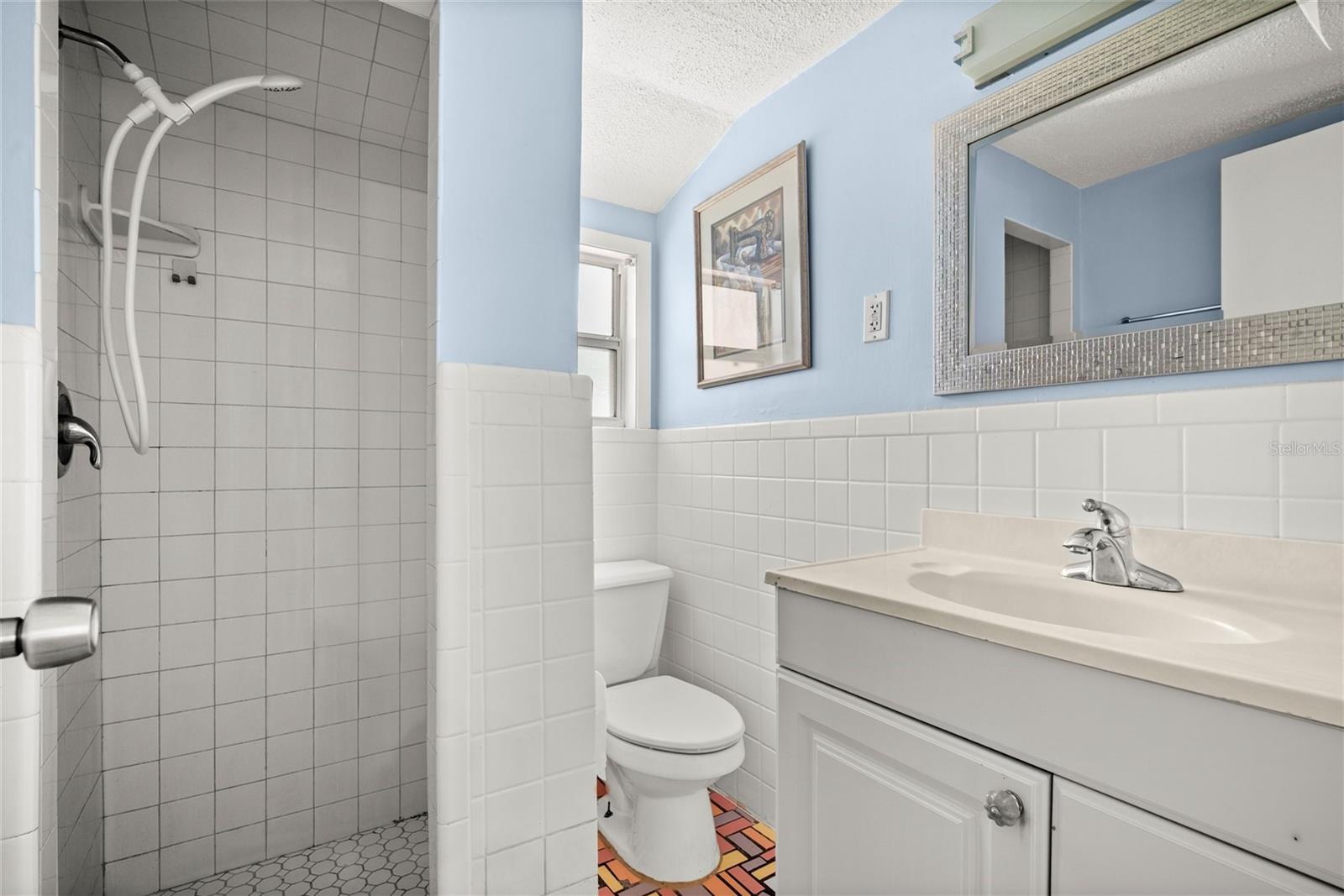 Image 20 of 36 For 435 3rd Street Nw