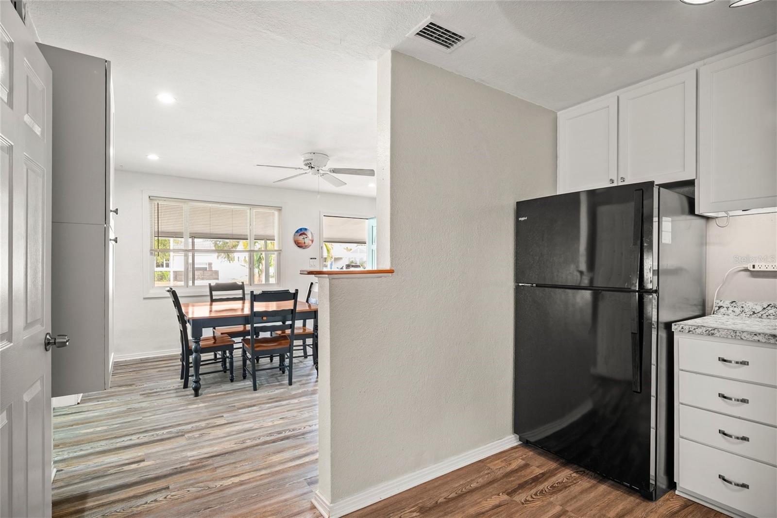 Image 8 of 36 For 435 3rd Street Nw