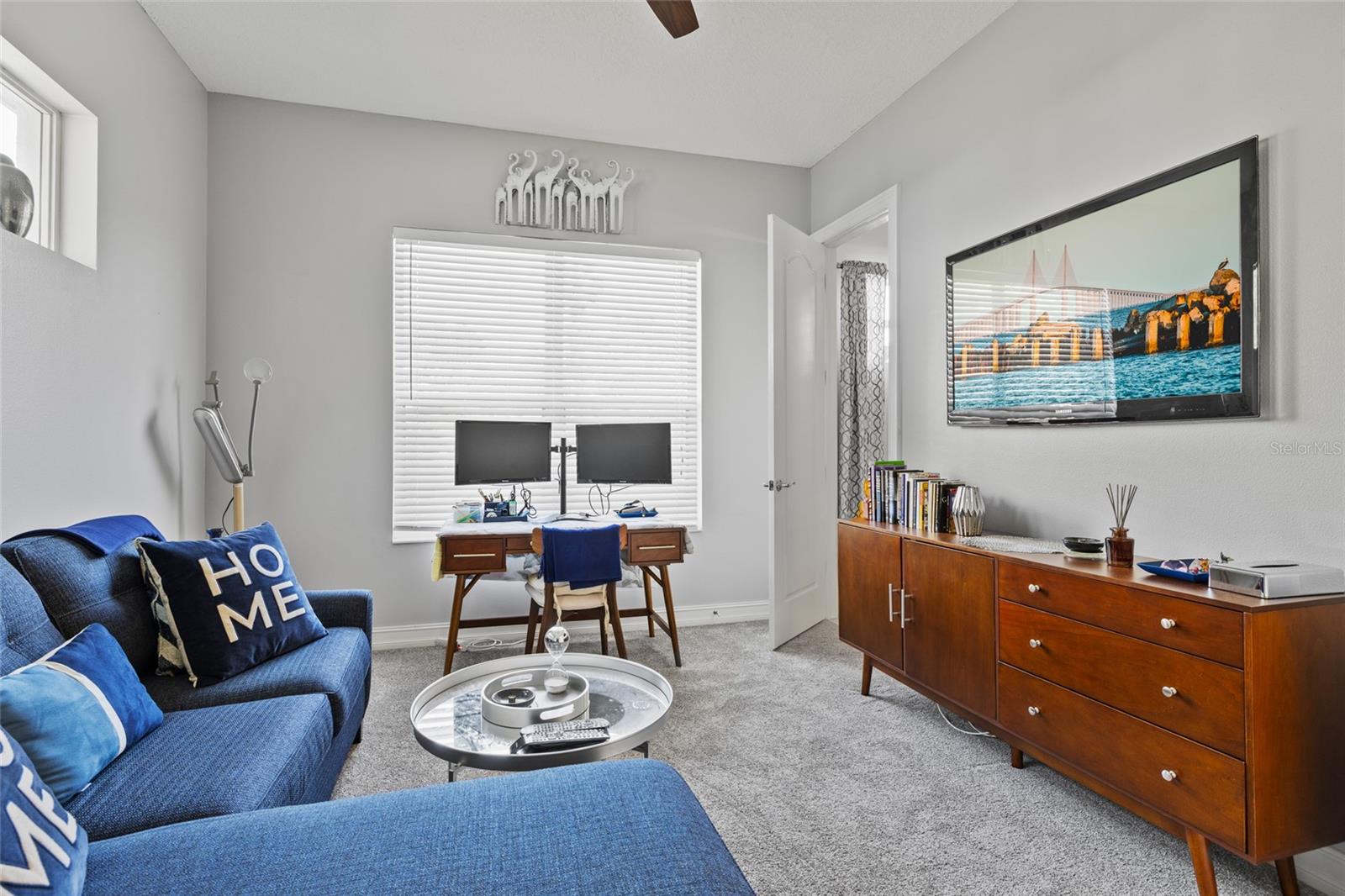 Image 33 of 54 For 5921 Skimmer Point Boulevard S