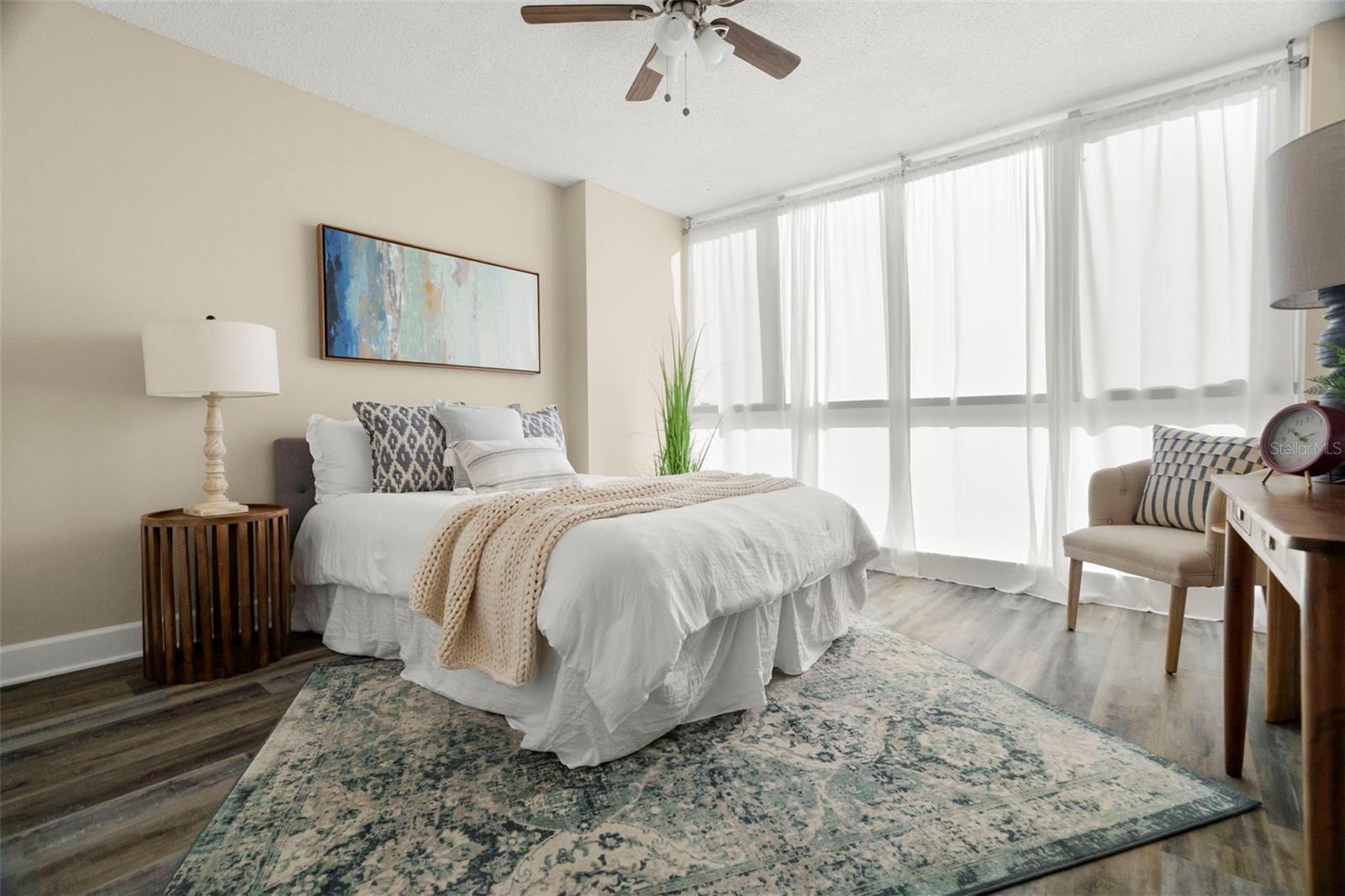 Image 14 of 36 For 470 3rd Street S 205