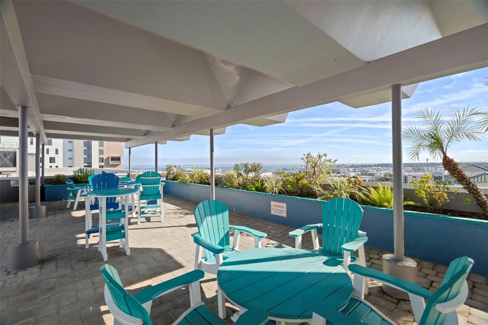 Image 28 of 36 For 470 3rd Street S 205