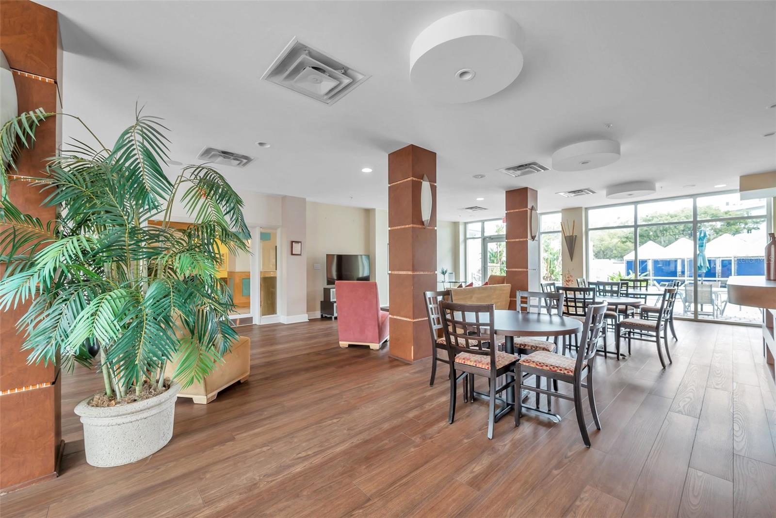 Image 33 of 36 For 470 3rd Street S 205