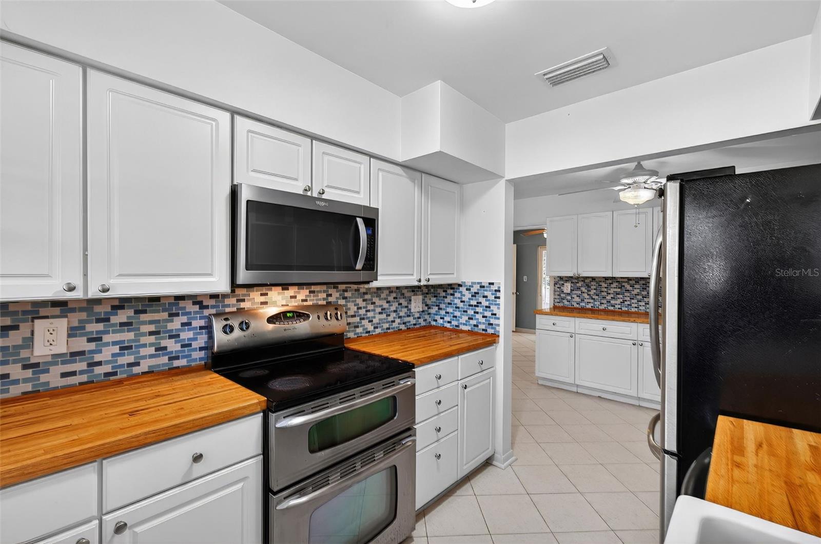 Image 19 of 57 For 905 Patricia Avenue