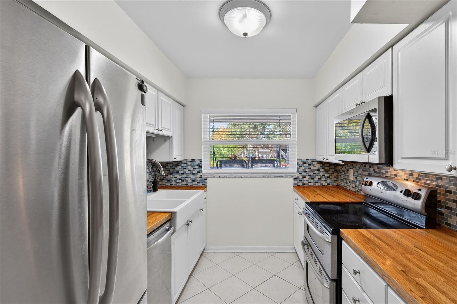 Image 20 of 57 For 905 Patricia Avenue