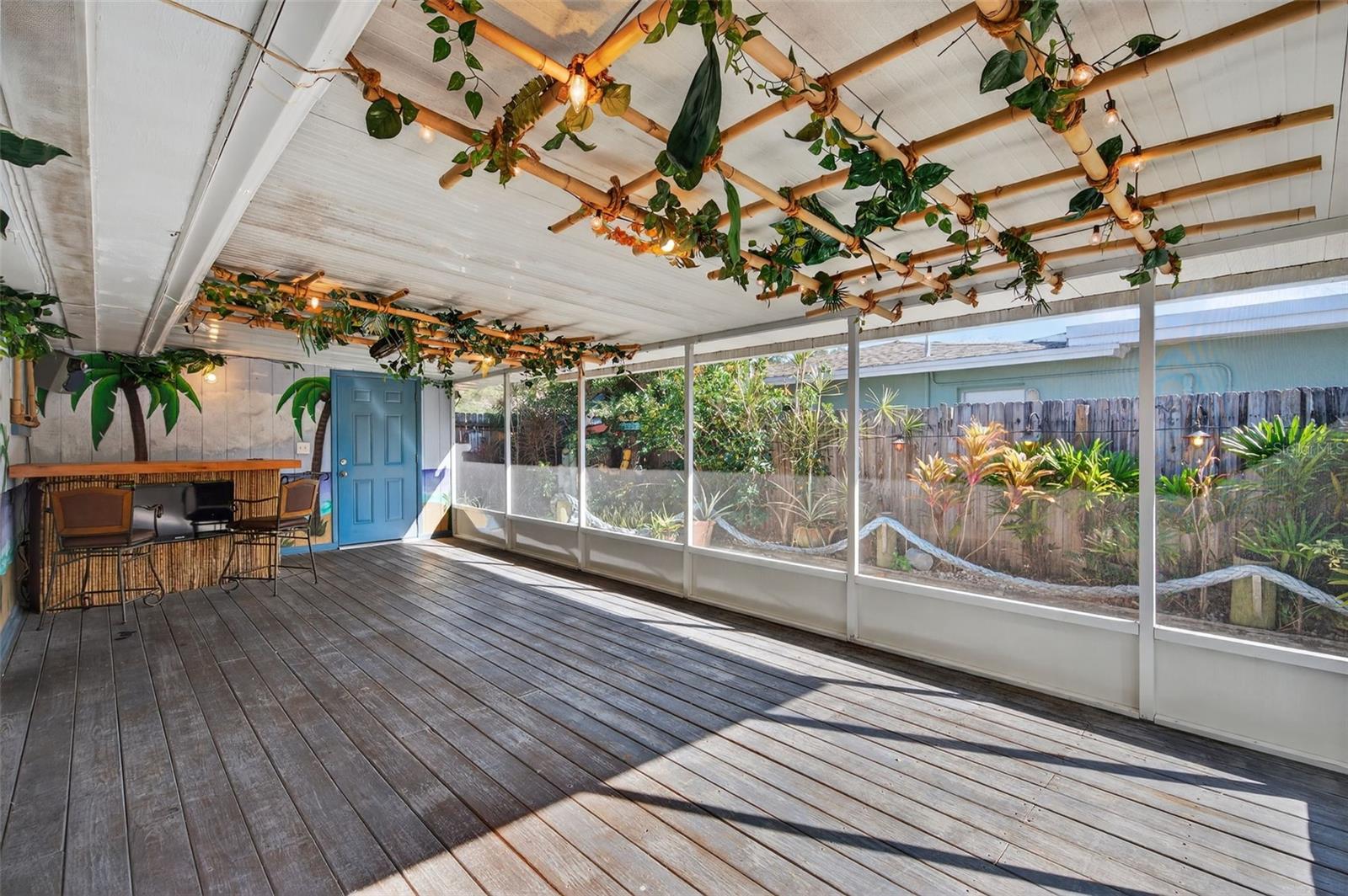 Image 41 of 57 For 905 Patricia Avenue