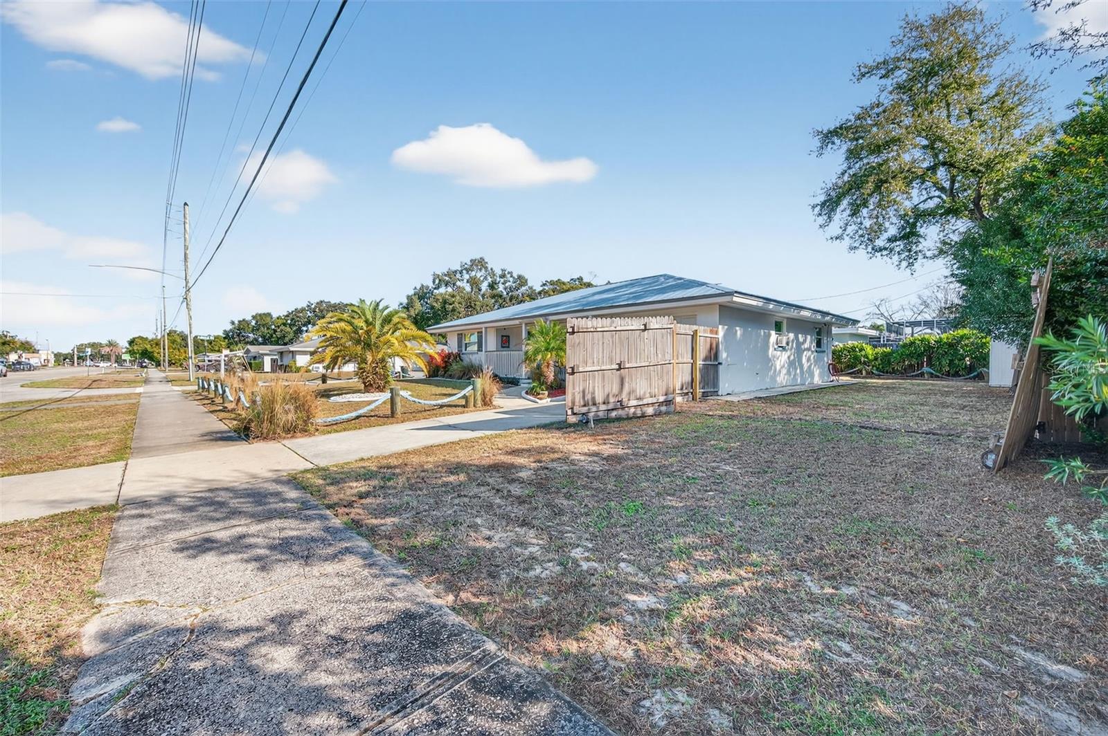 Image 54 of 57 For 905 Patricia Avenue