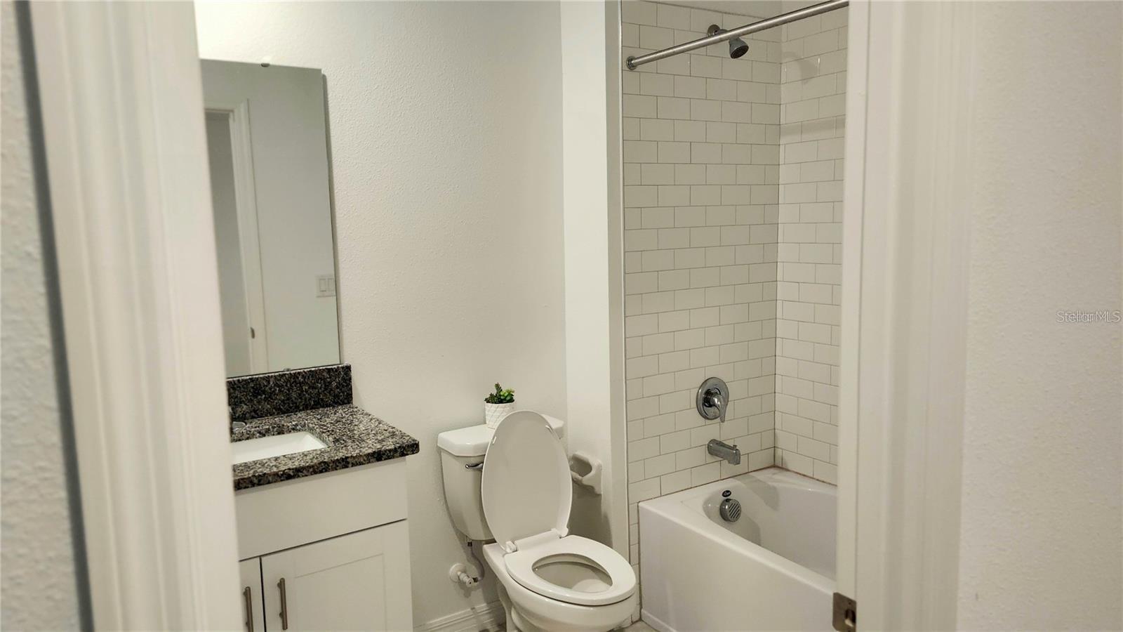 Image 33 of 60 For 6024 Shiner Street