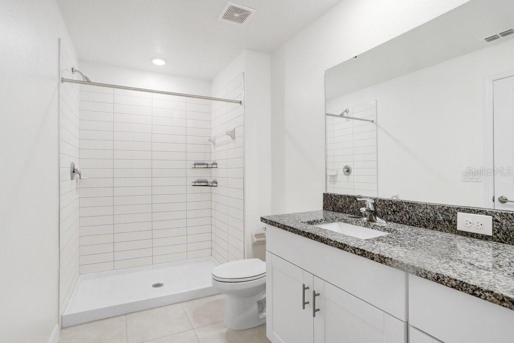 Image 34 of 60 For 6024 Shiner Street