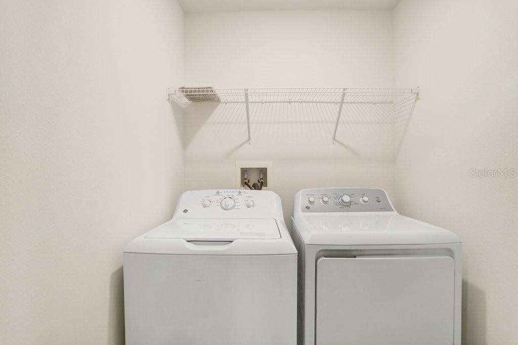 Image 36 of 60 For 6024 Shiner Street