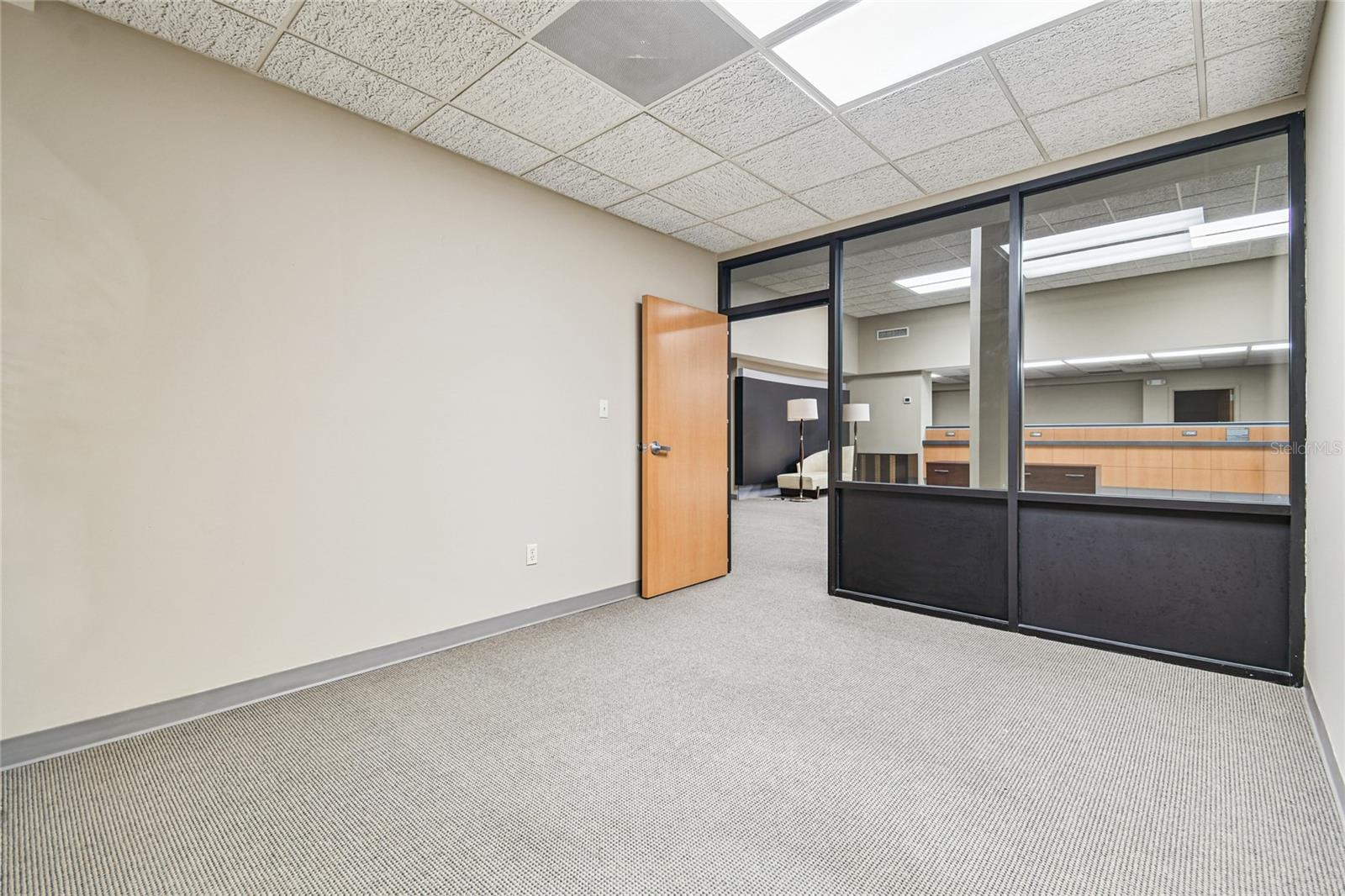 Image 8 of 37 For 5435 Gall Boulevard