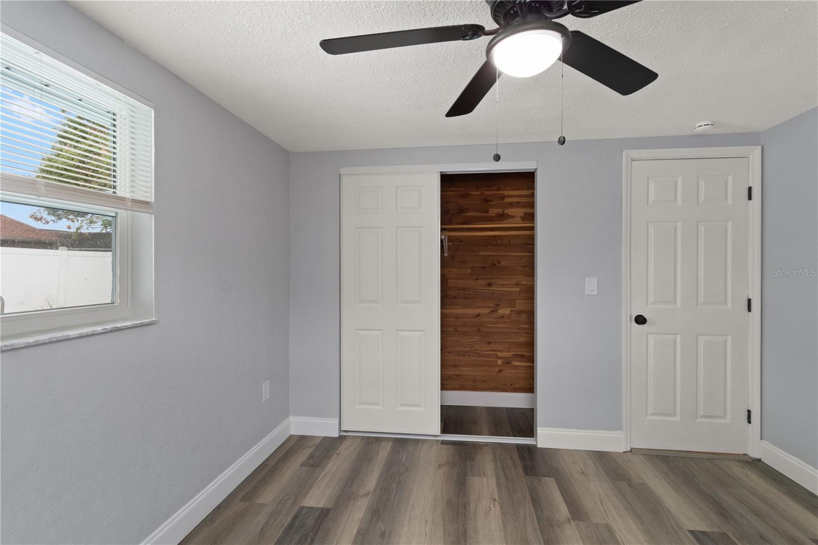 Image 14 of 32 For 7415 San Salvadore Drive