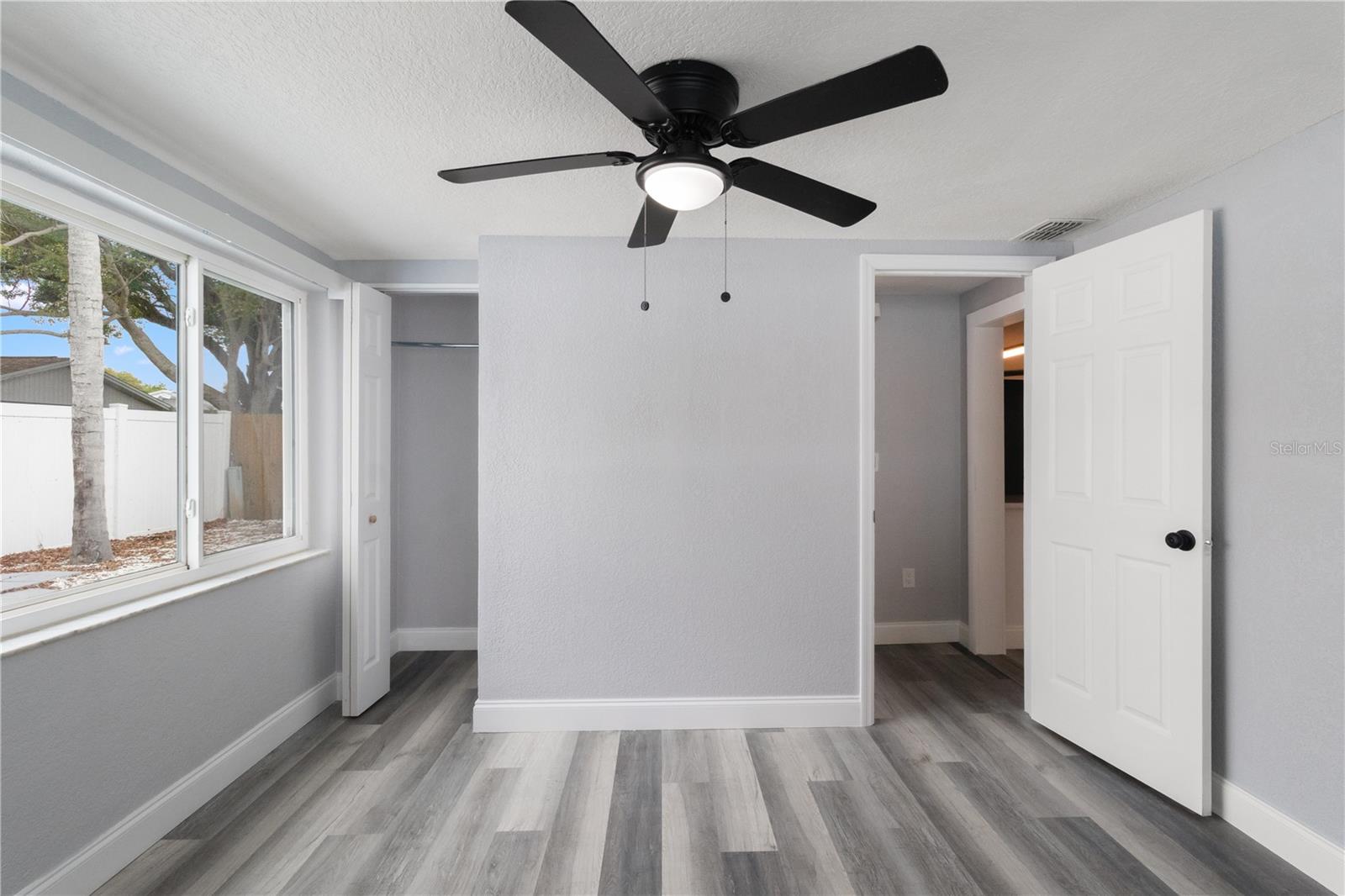 Image 18 of 32 For 7415 San Salvadore Drive