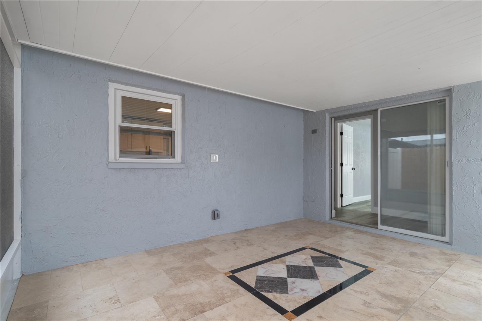 Image 23 of 32 For 7415 San Salvadore Drive