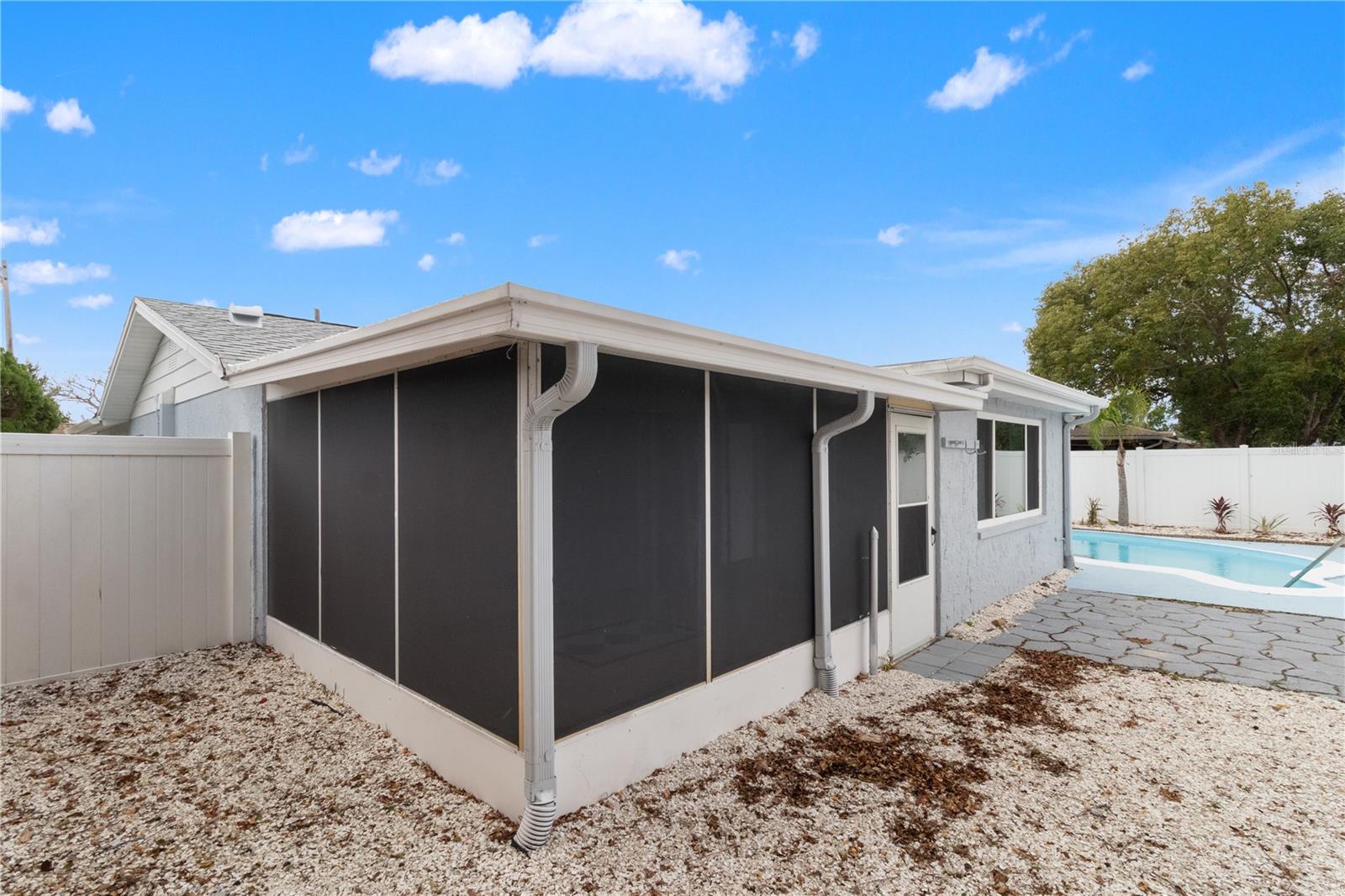 Image 28 of 32 For 7415 San Salvadore Drive