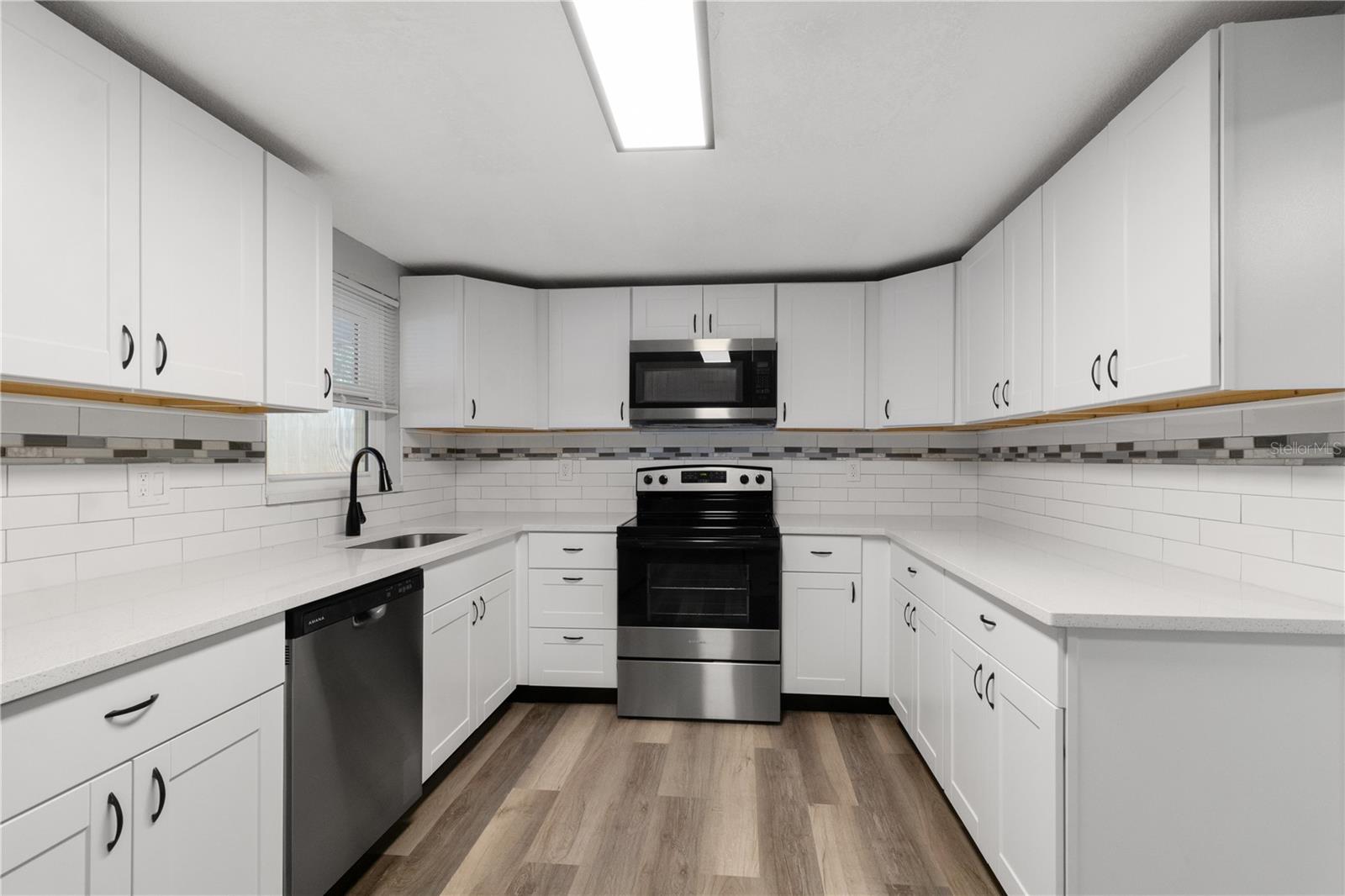 Image 3 of 32 For 7415 San Salvadore Drive