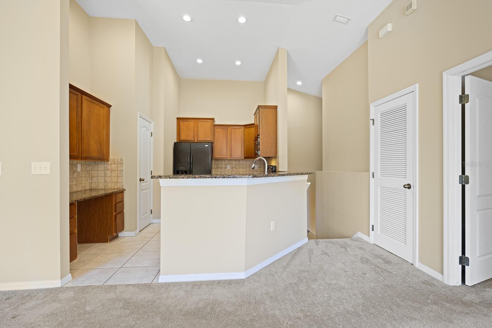 Image 10 of 31 For 16436 Kingletridge Avenue