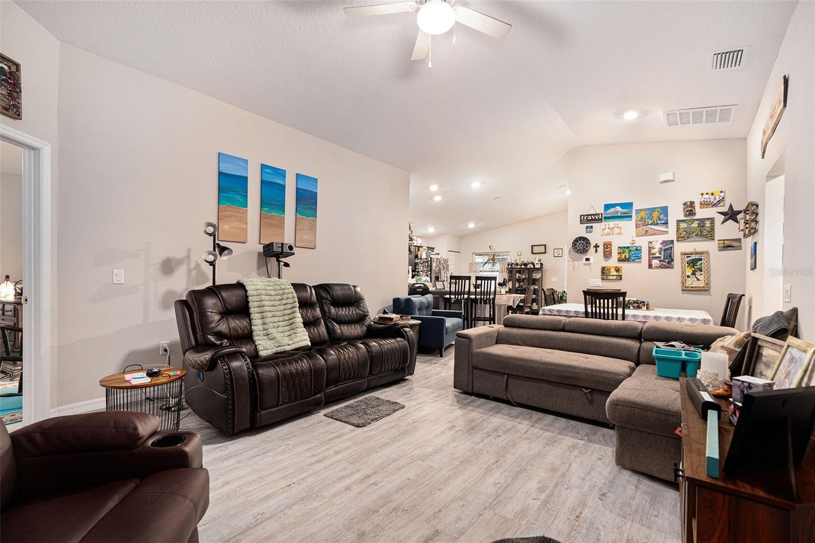 Image 14 of 28 For 10425 Drew Bryant Circle