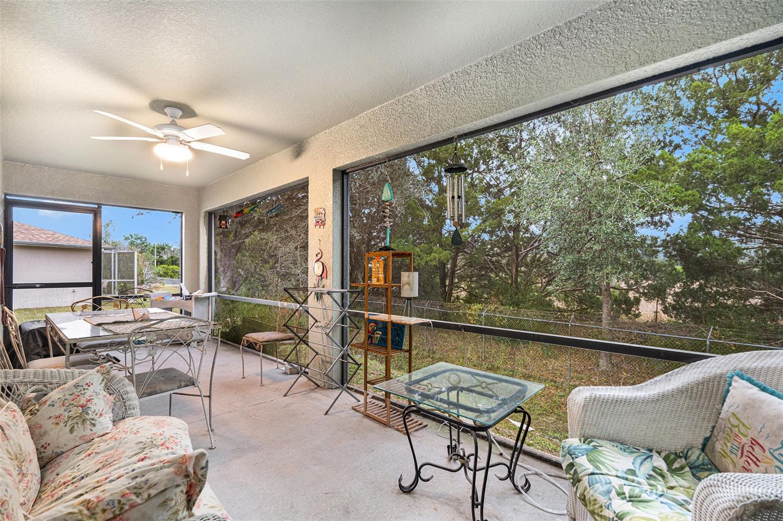 Image 15 of 28 For 10425 Drew Bryant Circle