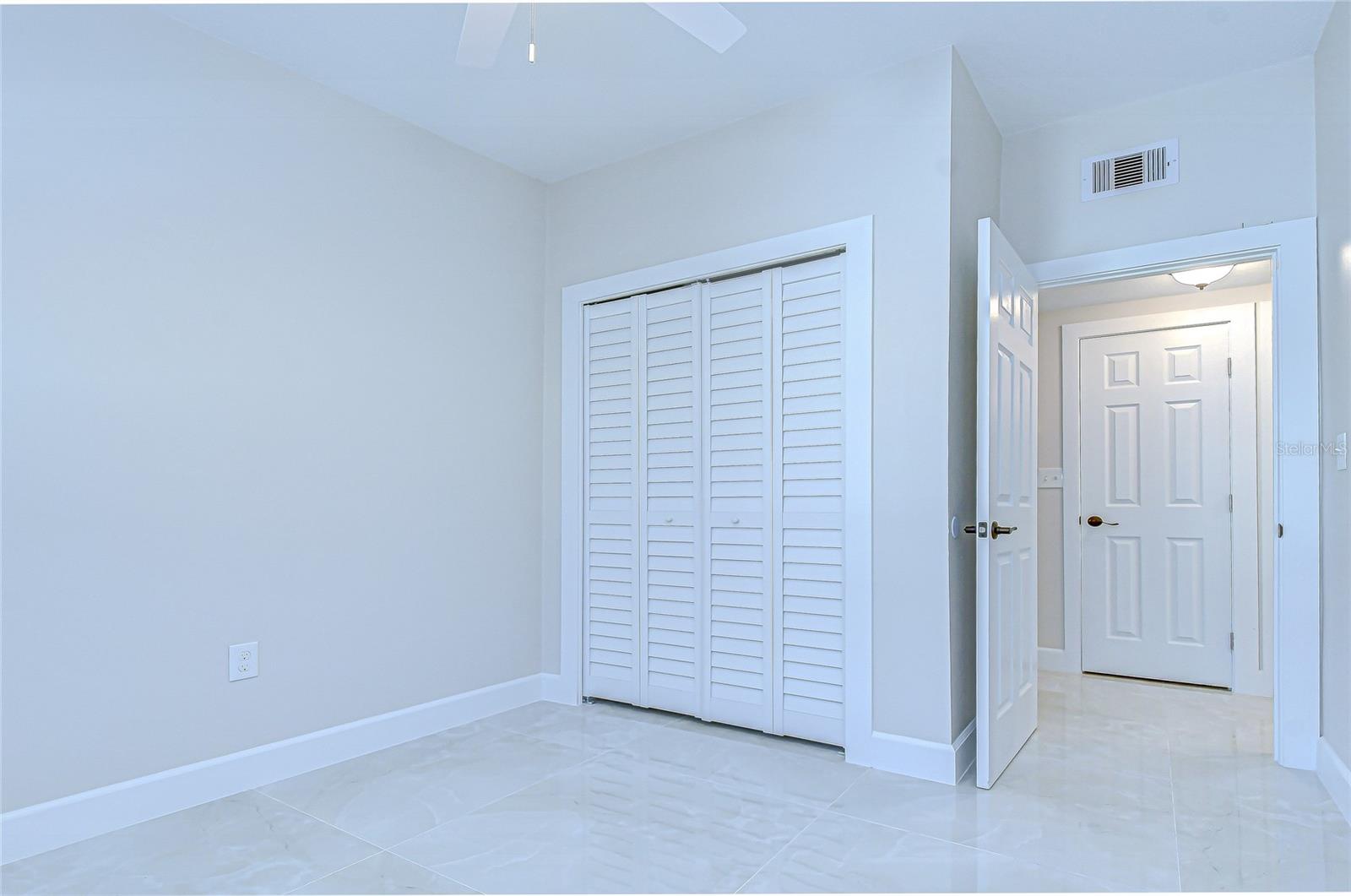 Image 18 of 31 For 6214 Clark Avenue