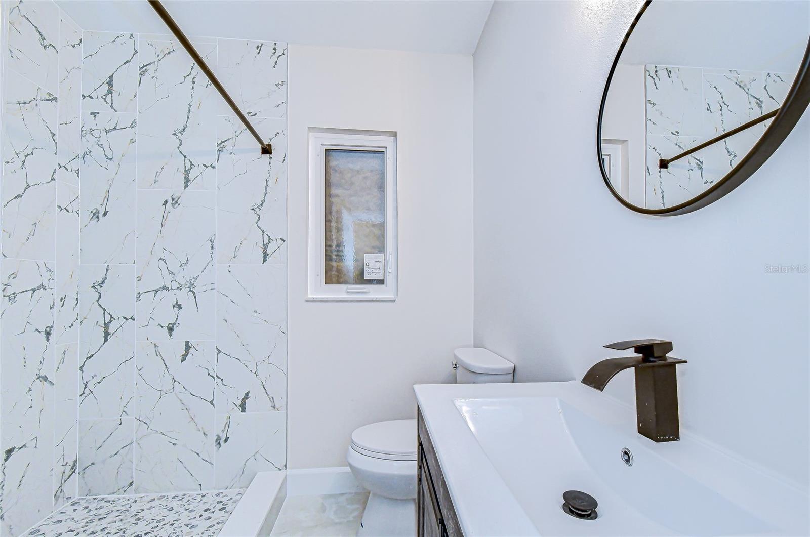 Image 19 of 31 For 6214 Clark Avenue