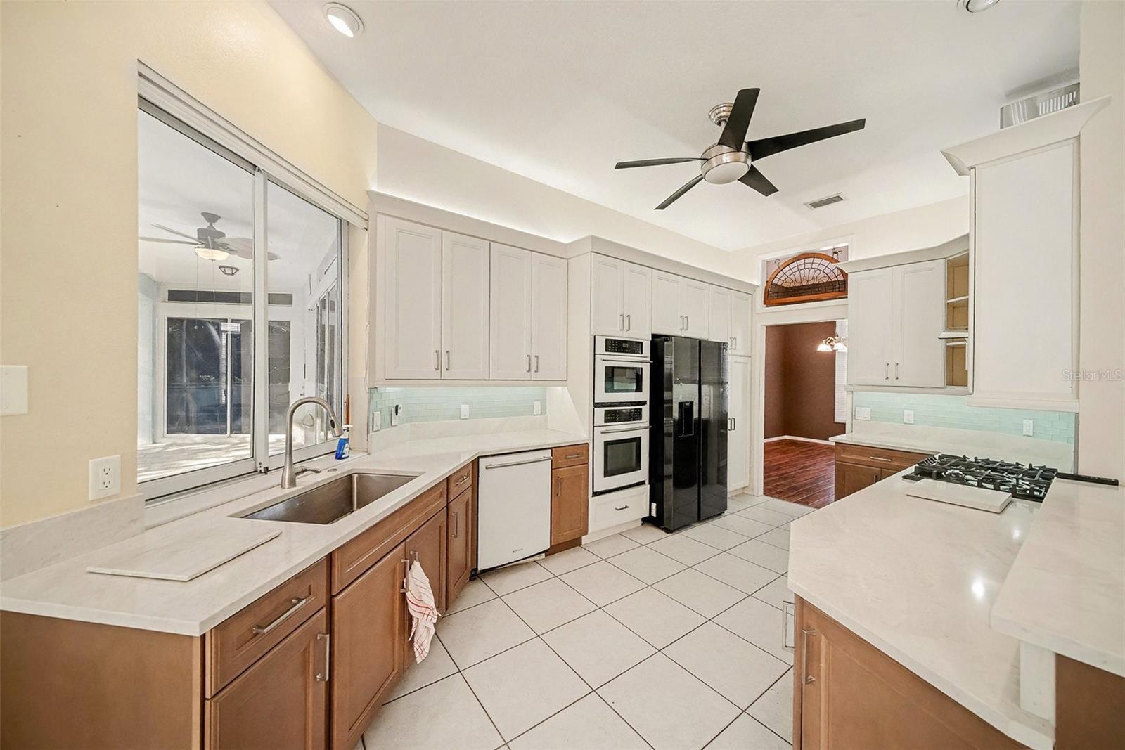 Image 16 of 37 For 8402 Maybelle Drive