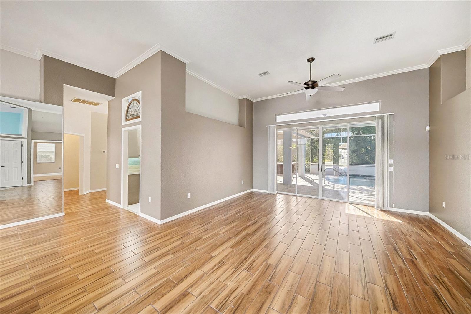 Image 6 of 37 For 8402 Maybelle Drive