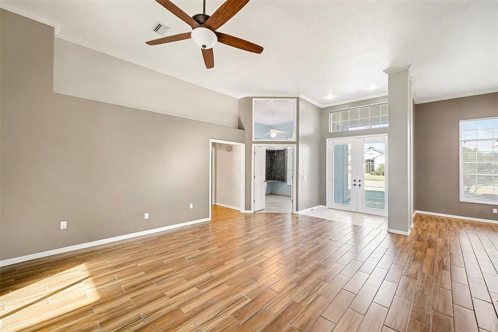 Image 9 of 37 For 8402 Maybelle Drive