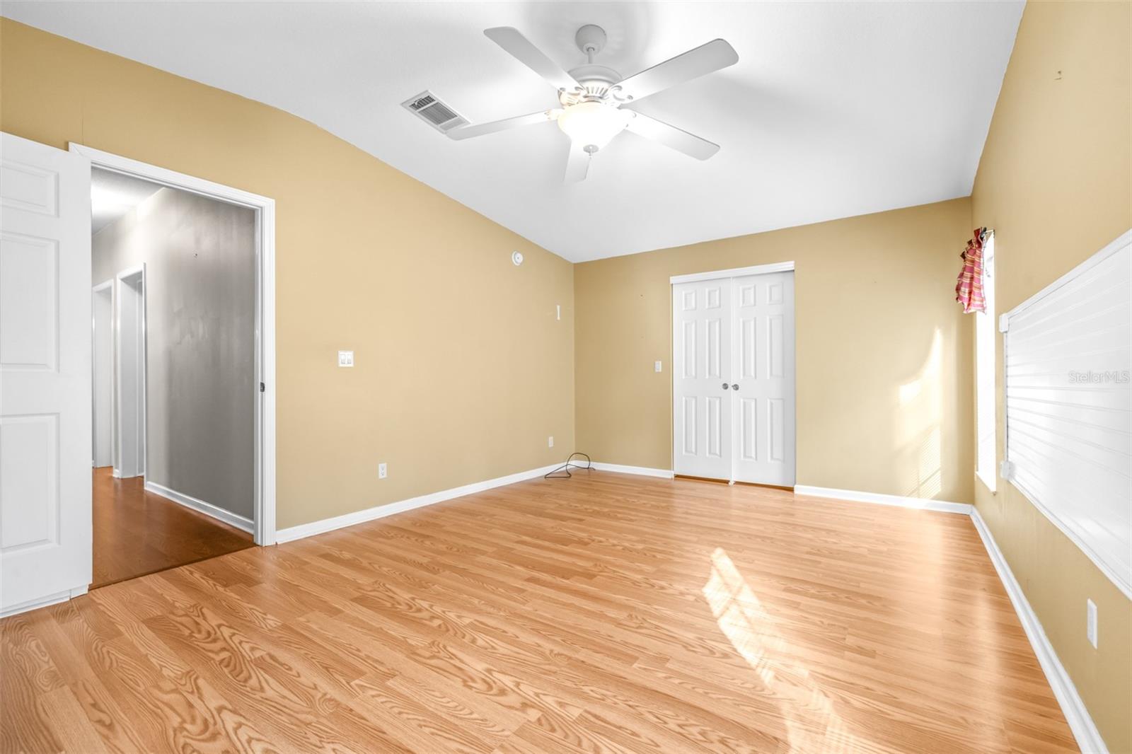 Image 16 of 31 For 5453 Williamsburg Lane