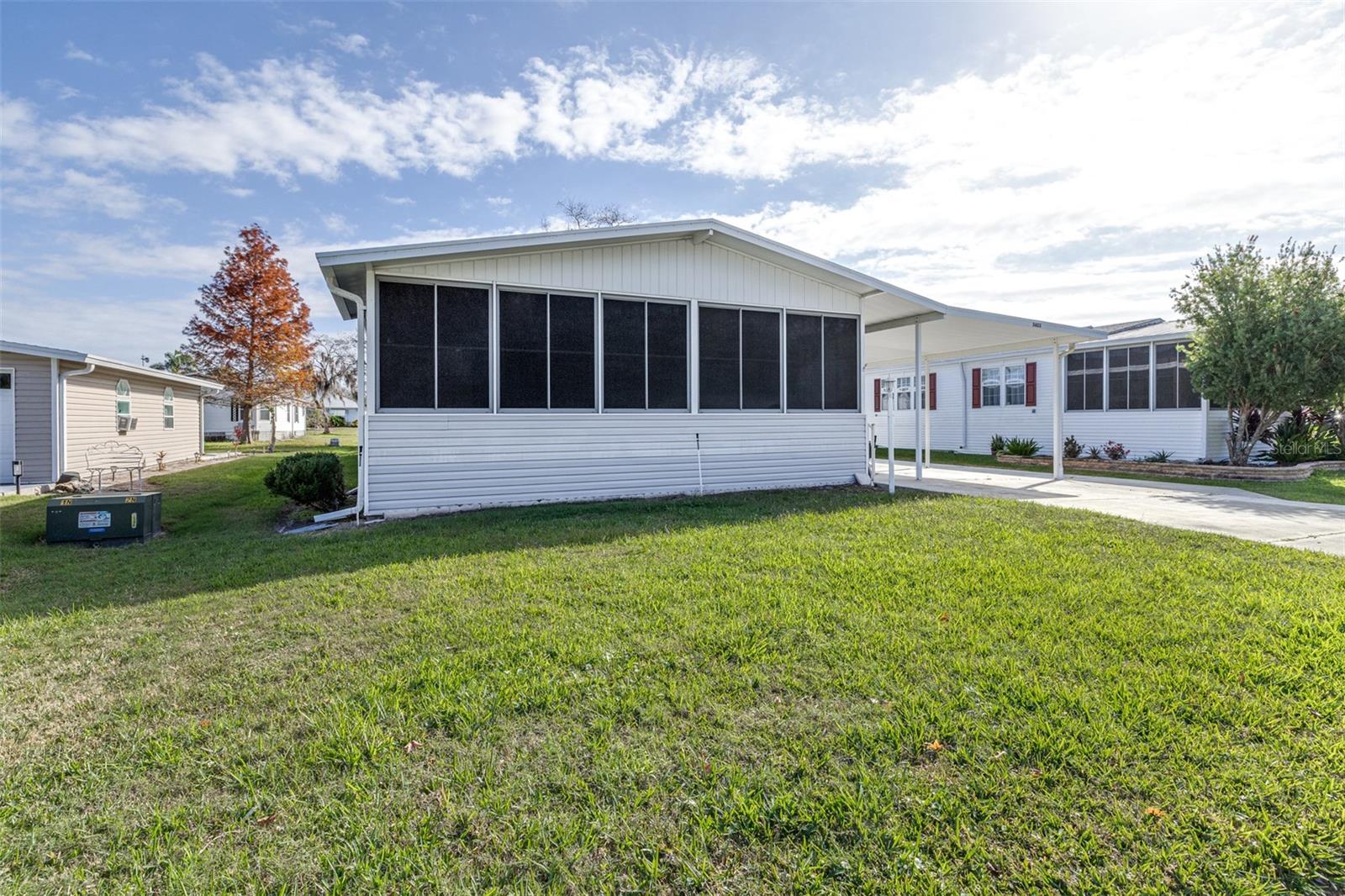 Image 2 of 31 For 5453 Williamsburg Lane