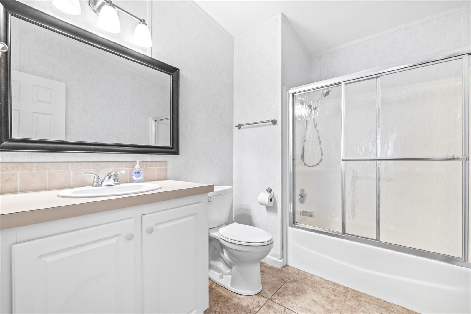 Image 22 of 31 For 5453 Williamsburg Lane