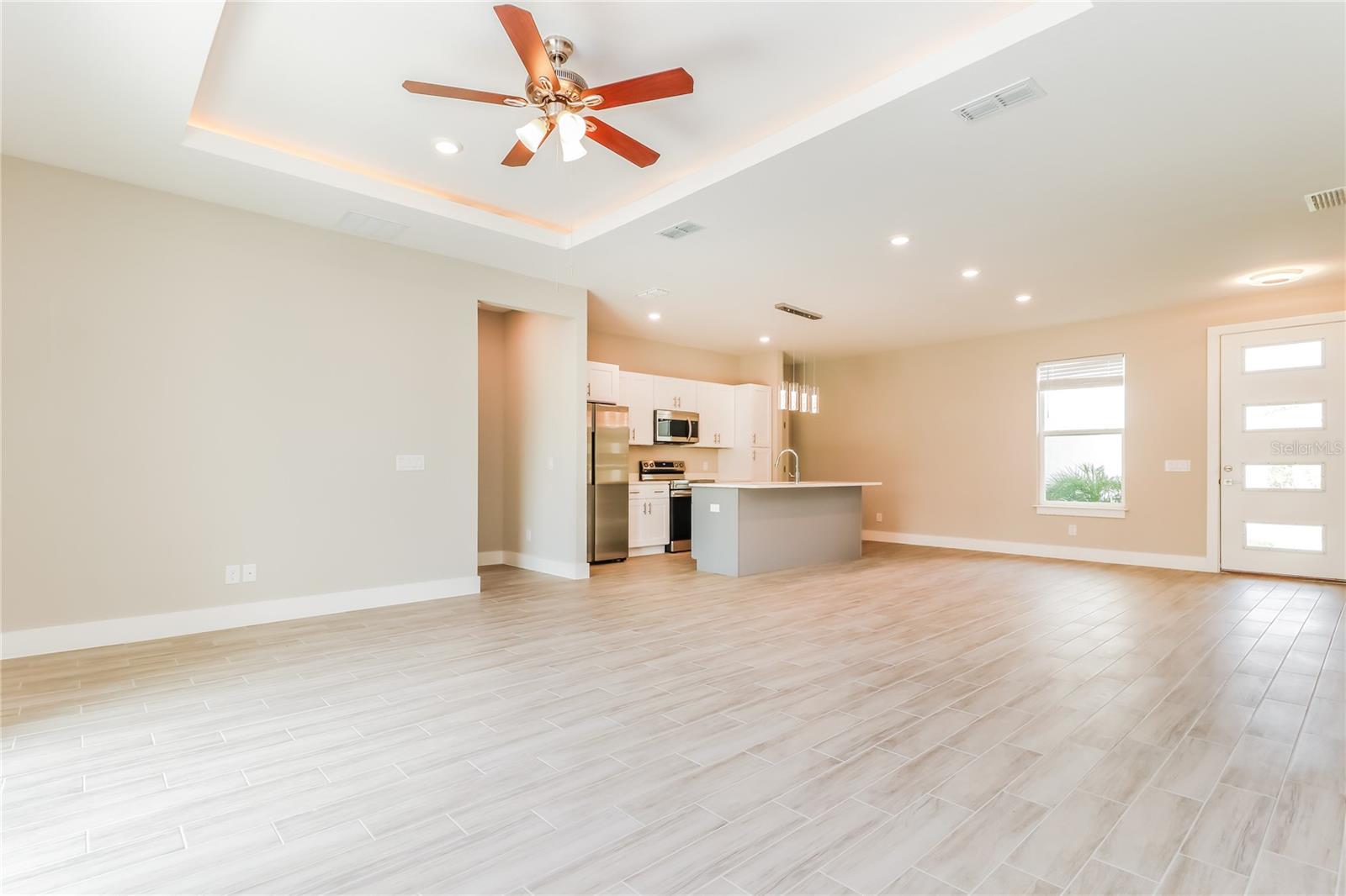 Image 6 of 10 For 108 Willow Drive