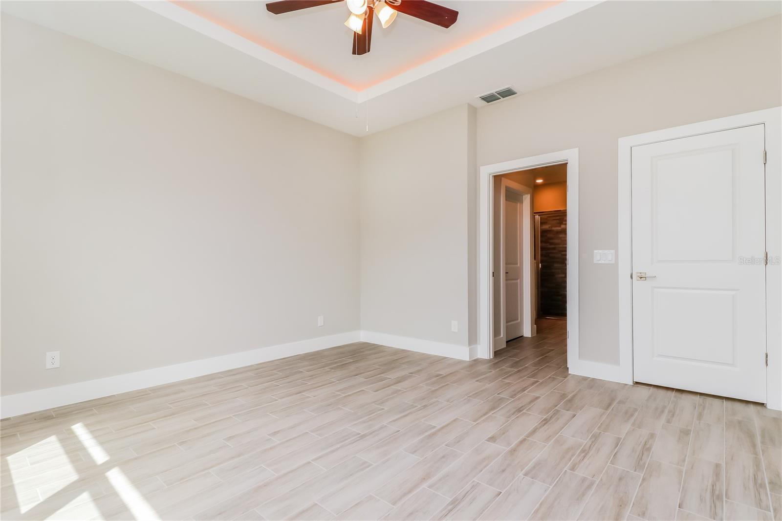 Image 8 of 10 For 108 Willow Drive