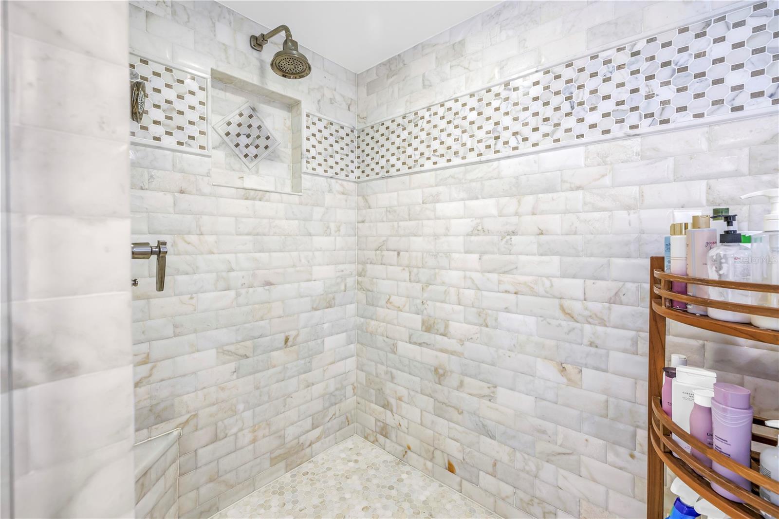 Image 32 of 57 For 6650 Sunset Way  207