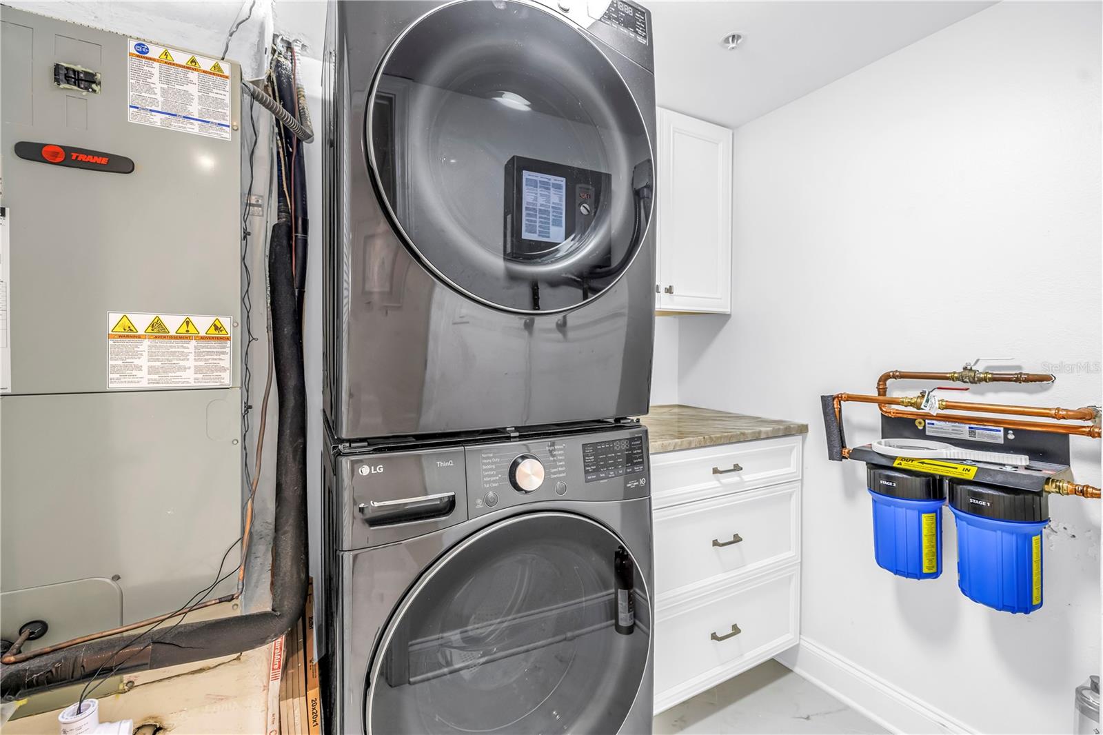 Image 38 of 57 For 6650 Sunset Way  207