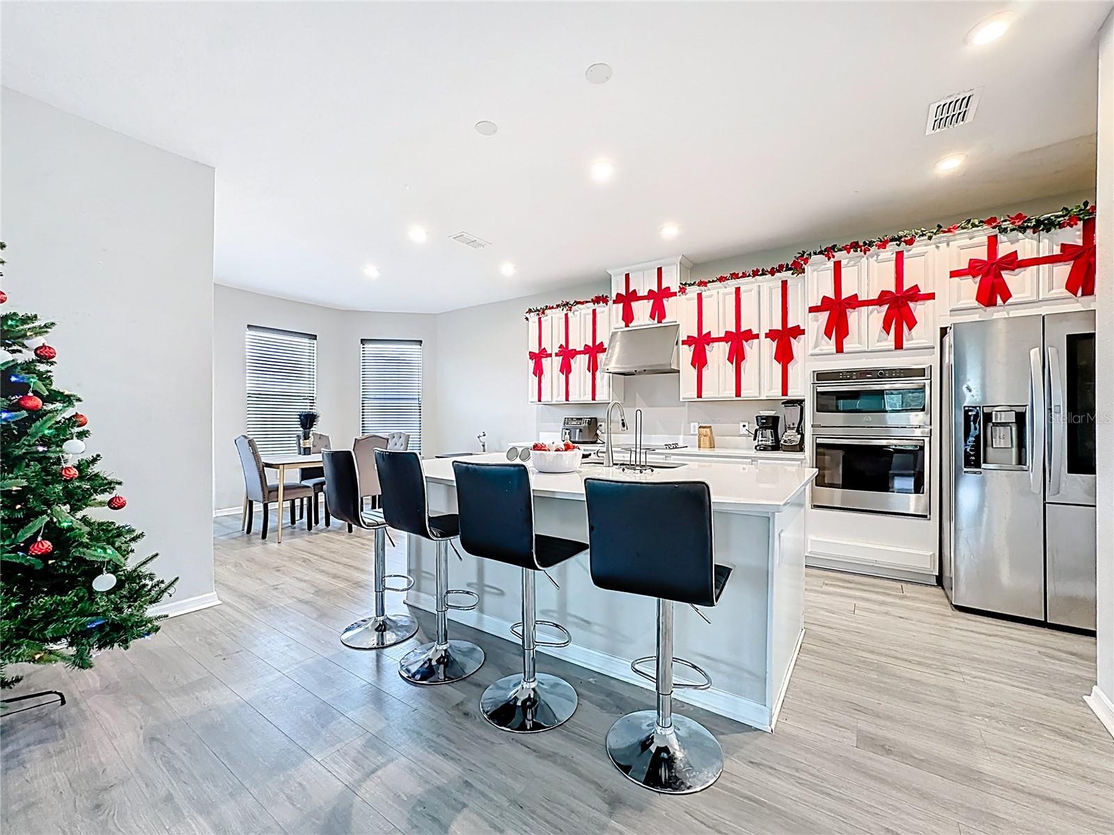 Image 12 of 79 For 3950 Carrick Bend Drive