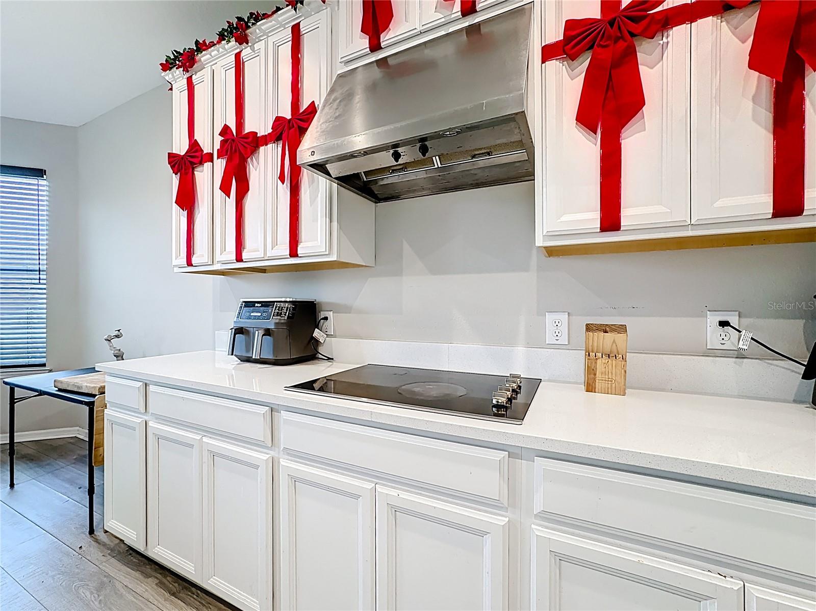 Image 14 of 79 For 3950 Carrick Bend Drive